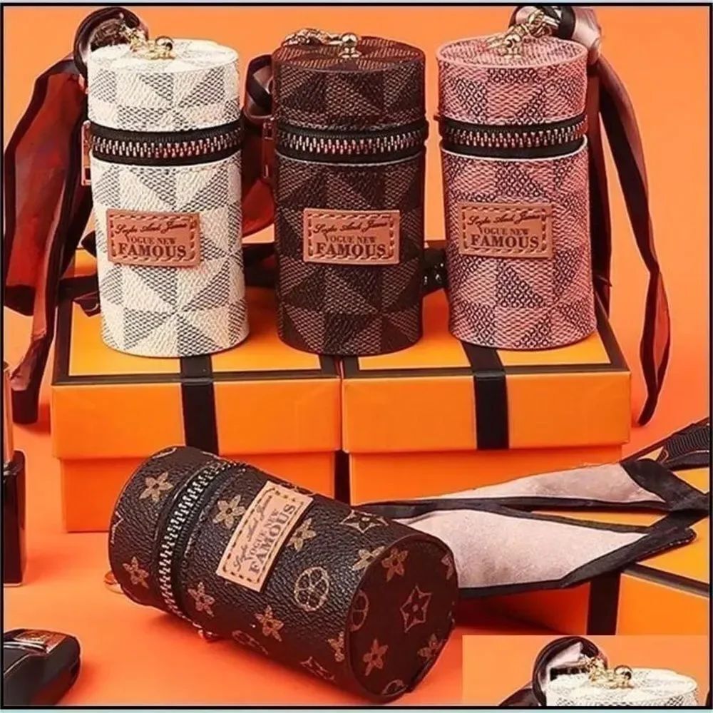 Brown Patterned Cylinder Key and Coin Holder